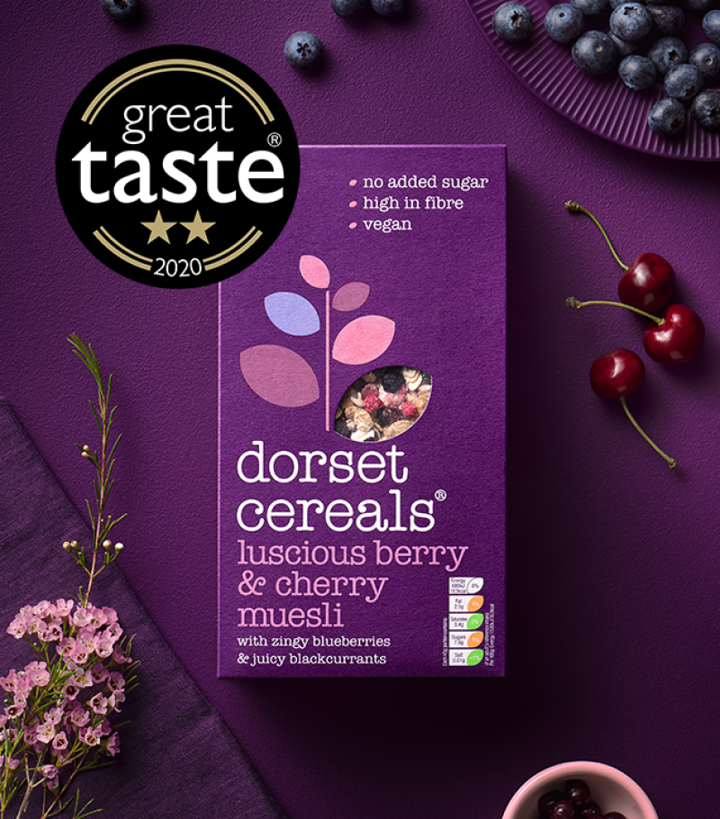 luscious berry & cherry muesli