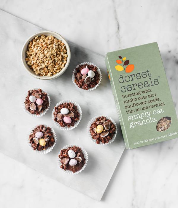 Easter granola crispy cakes