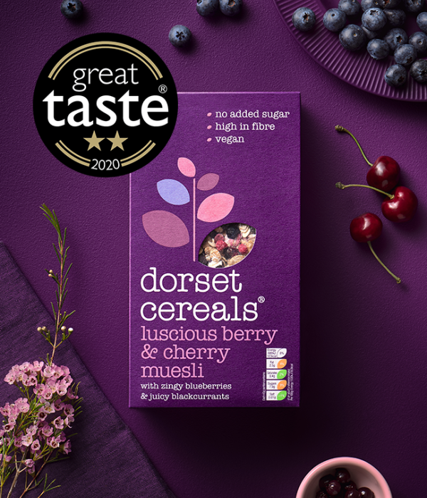 luscious berry & cherry muesli